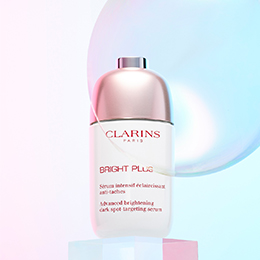 娇韵诗「光芒小瓷瓶」透亮焕白淡斑精华