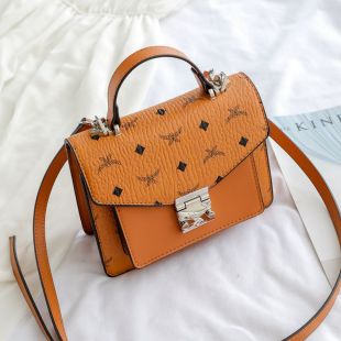 夏天小包包女2019新款潮包包学生ins斜挎包女邮差包小方包单肩包