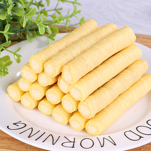 芯机卷雅泽夹心蛋卷咸蛋黄榴莲味香酥饼干好吃不贵的网红零食整箱