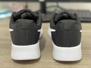 2020春夏季流行男鞋鞋潮鞋网面轻便透气防滑男女运动休闲跑步鞋