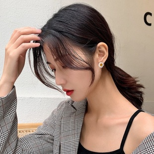 小雏菊耳钉夏天清新百搭925纯银耳环女2020新款潮简约花朵耳饰品
