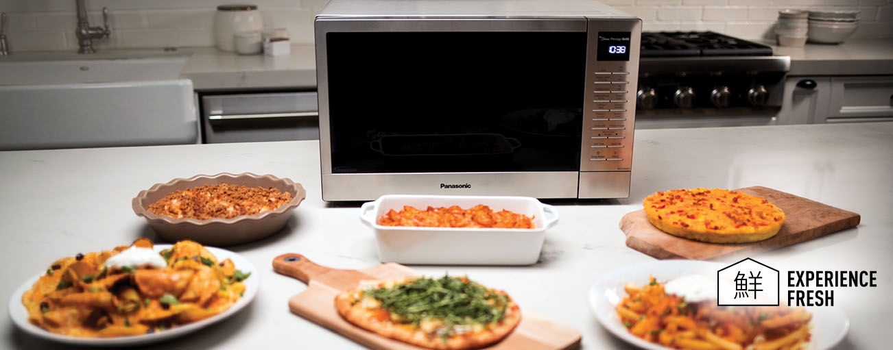 MICROWAVE OVEN WITH FLASH XPRESS BROILER