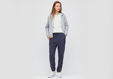 DRAPE DOTTED PRINT JOGGERS