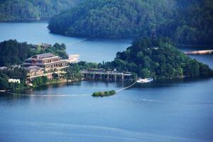 千岛湖温馨岛蝶来湖景度假酒店亲子套餐